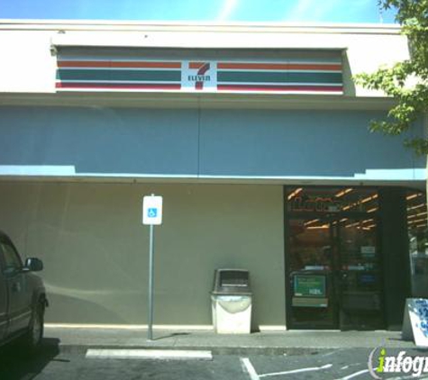 7-Eleven - Tukwila, WA