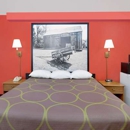 Super 8 by Wyndham Mound City - Hotels