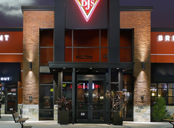 BJ's Restaurants - Winston Salem, NC