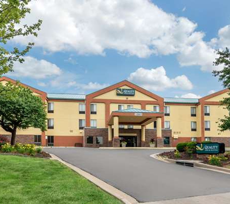 Quality Inn & Suites Lenexa Kansas City - Lenexa, KS