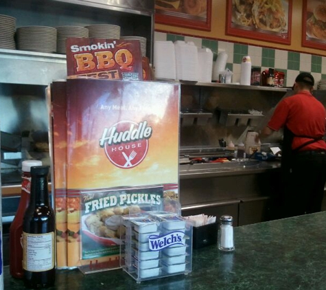 Huddle House - White Hall, AR