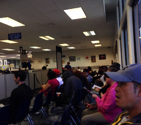 California Department of Motor Vehicles - DMV - El Cerrito, CA