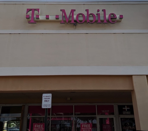 T-Mobile - Miami, FL