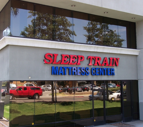 Sleep Train Mattress Center - San Diego, CA