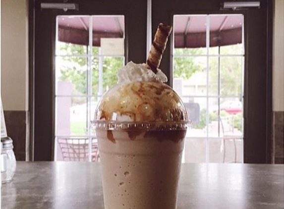 Liquid Bean Coffee House - Lancaster, CA