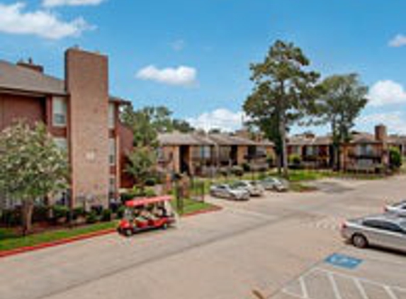 Lakeside Place Apartments - Houston, TX