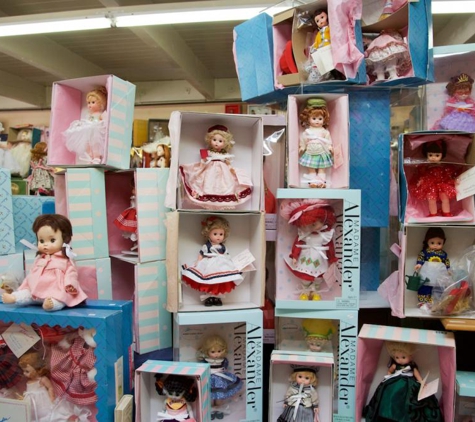 Nice Twice Doll Shop - Campbell, CA