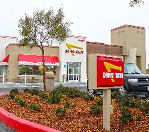 In-N-Out Burger - Murrieta, CA