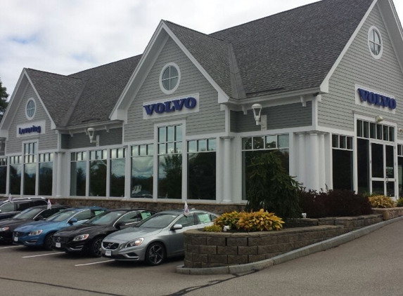 Lovering Volvo Cars Meredith - Meredith, NH
