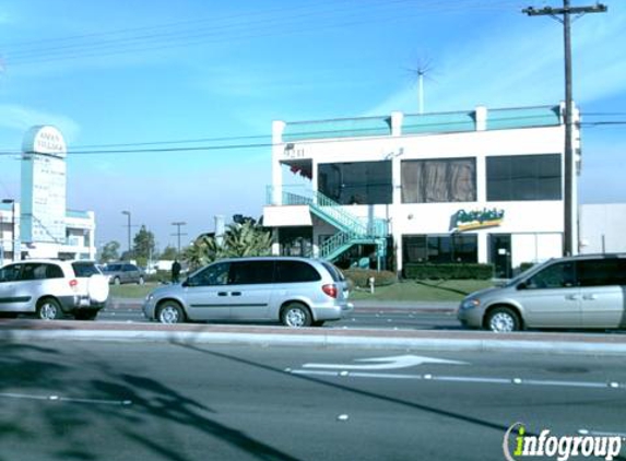 Van Bakery - Westminster, CA