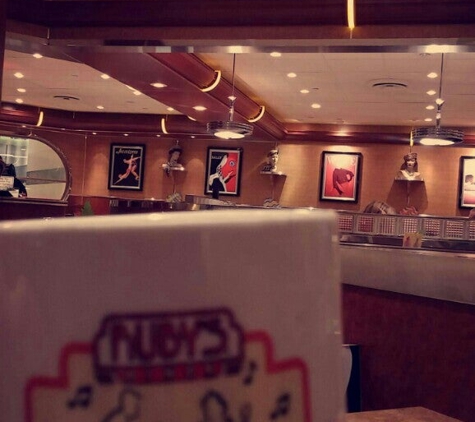 Ruby's Diner - Costa Mesa, CA