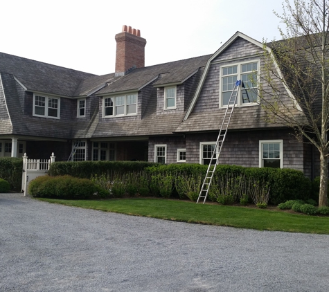 long island window cleaning services - Riverhead, NY