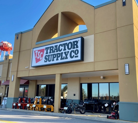 Tractor Supply Co - Gilford, NH