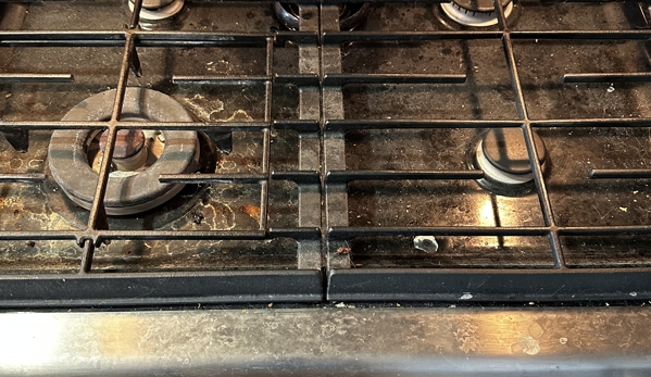 Presto Cleaning Maid Service - San Diego, CA. Stove Before