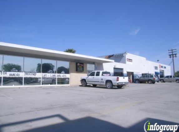 CARSTAR Westside Collision - Lancaster, CA