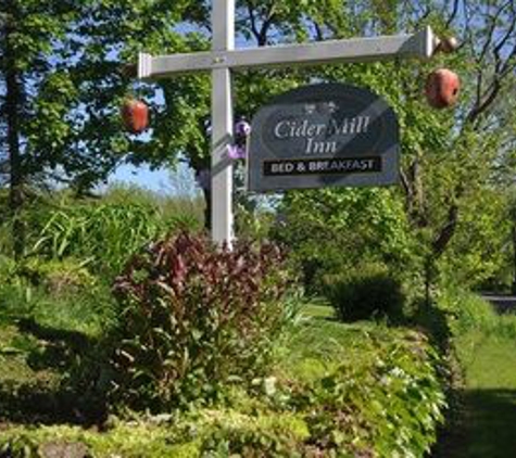 Cider Mill Inn - Pine Island, NY