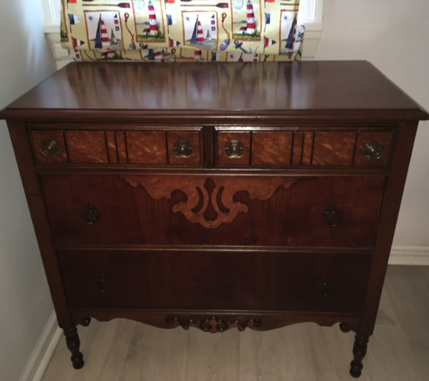 Ocean City Furniture Finishing - Ocean City, NJ. Hand stripping
Refinished.