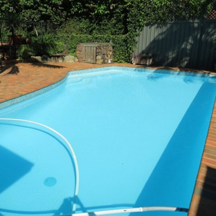Sharkies Pools Service