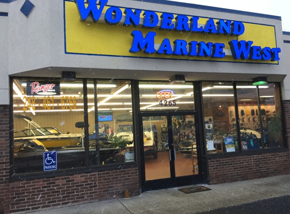 Wonderland Marine West - Waterford, MI