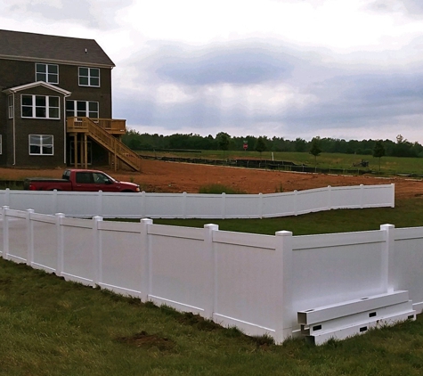 Shuck Fence Company - Shelbyville, KY