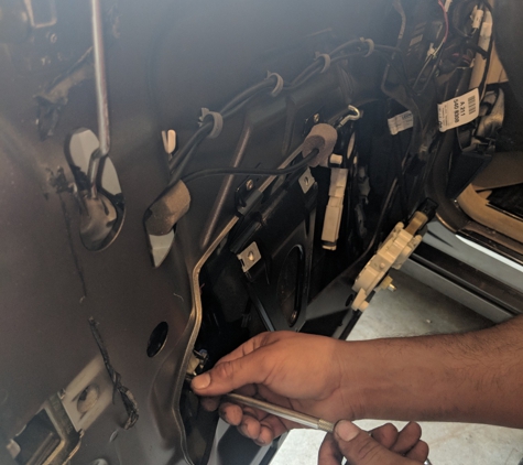 CM Power Window Regulator Repair - Houston, TX