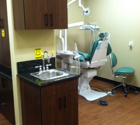 VILLAGE DENTAL CARE - Riverside, CA