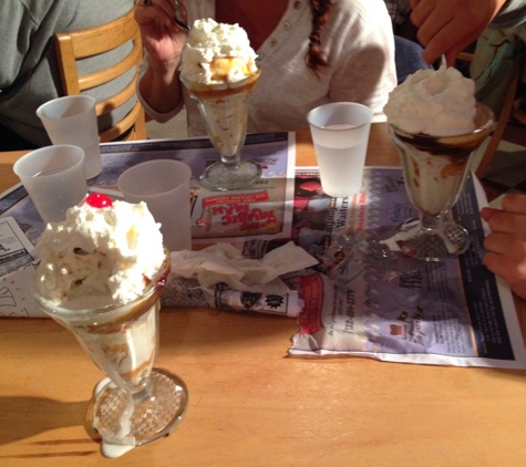 The Music Man Singing Ice Cream Shoppe - Lavallette, NJ