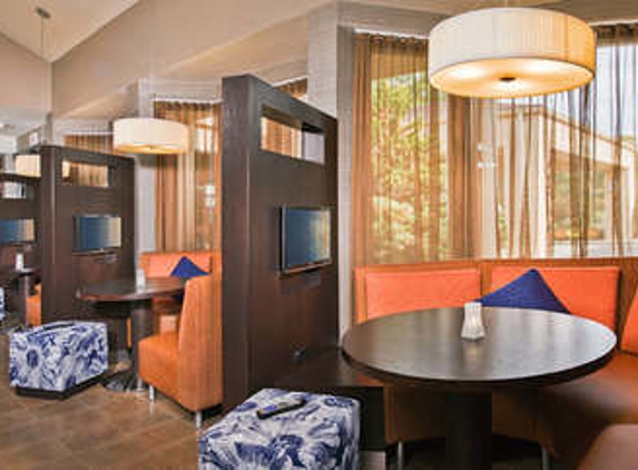 Courtyard by Marriott - Mahwah, NJ