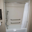 Hampton Inn and Suites Bismarck Northwest - Hotels