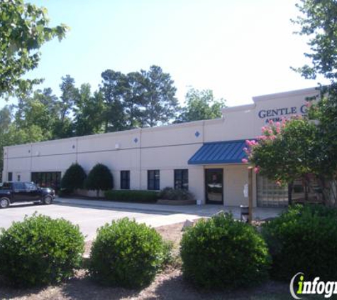 Gentle Care Animal Hospital at Tryon, A Thrive Pet Healthcare Partner - Raleigh, NC