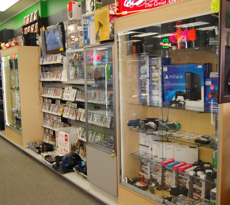 Convert 2 Cash - Hoffman Estates, IL. Video game consoles and games