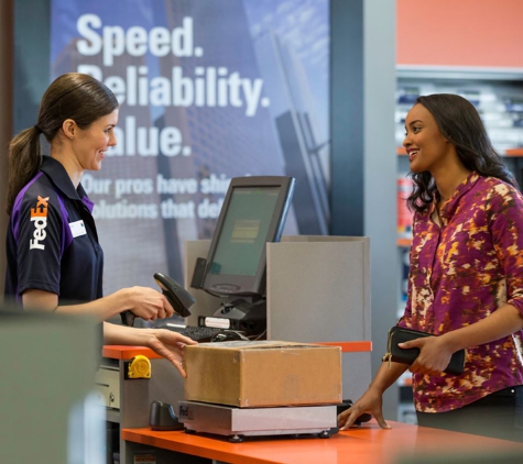 FedEx Office Print & Ship Center - Fontana, CA