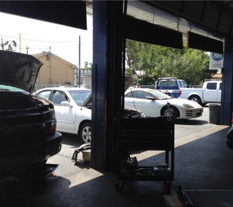 Victory Auto Service Center - Van Nuys, CA