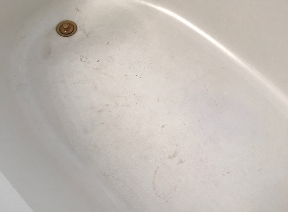 Gi Cleaning Services - High Point, NC. The tub they cleaned