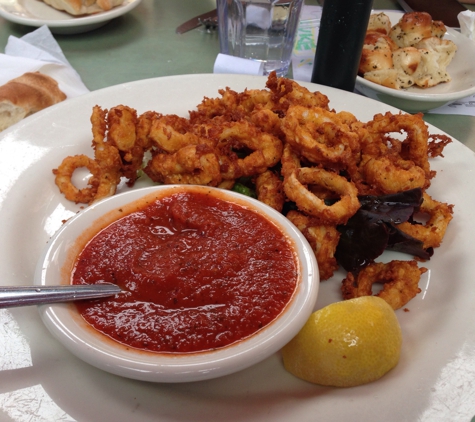 C & O Trattoria - Marina Del Rey, CA. Excellent calamari