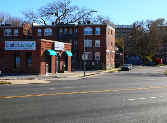 Comfort Dental-Gillham Plaza - Kansas City, MO