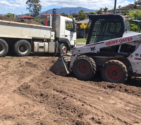 Oates Geoff Bobcat & Truck Hire - Howrah, TAS