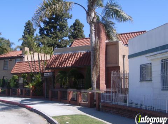 El Centro Del Pueblo - View Park, CA