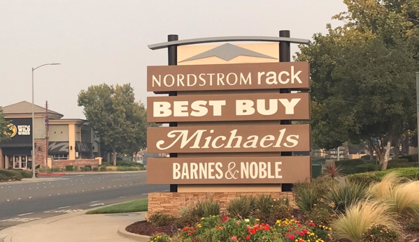 Nordstrom Rack at Creekside Town Center - Roseville, CA