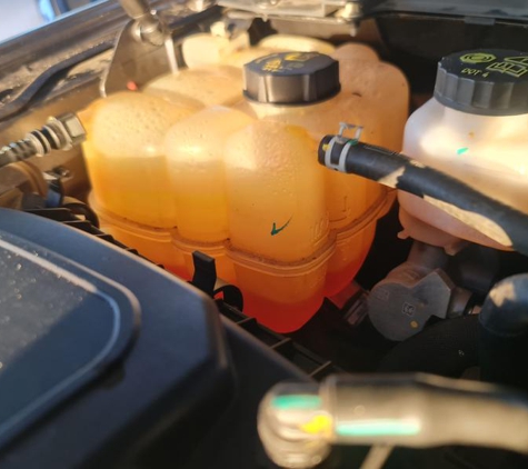 Fraser Coast Motor Centre - Pialba, QLD. Radiator coolant not refilled