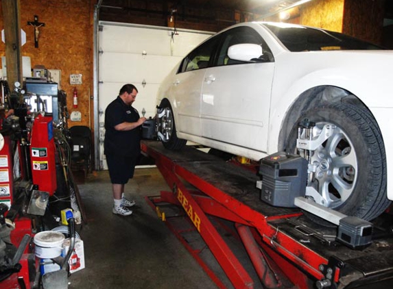 Mike's Wheel Alignment - Greensboro, PA