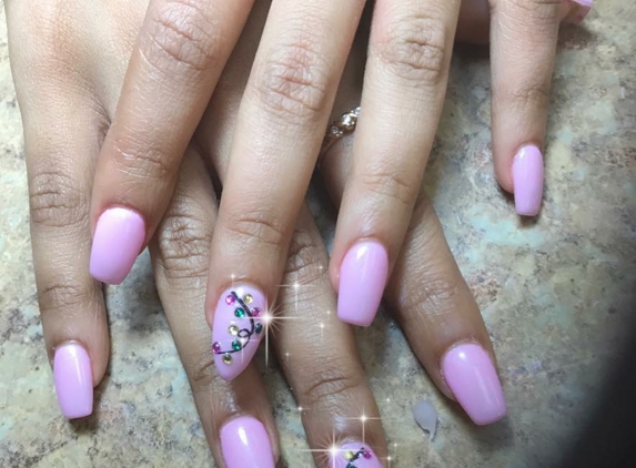 Angel Nails - Lauderdale Lakes, FL