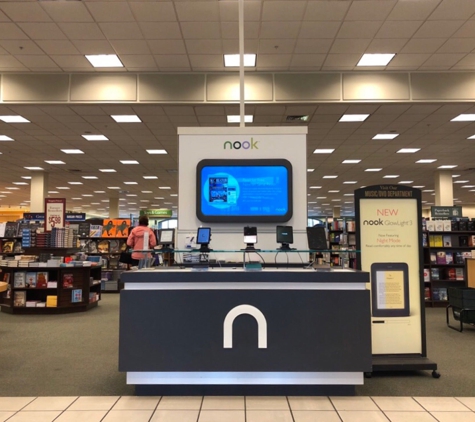 Barnes & Noble Booksellers - Ridgeland, MS