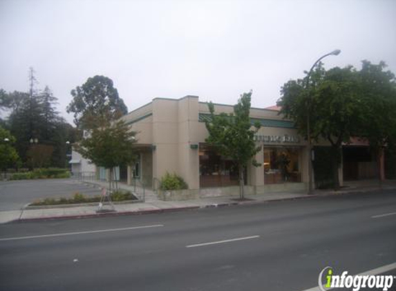 First Republic Bank - Redwood City, CA