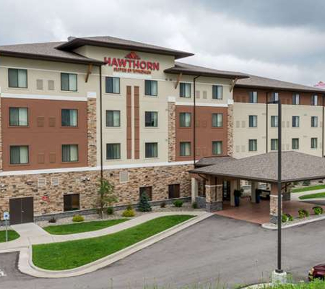 Hawthorn Suites by Wyndham - Triadelphia, WV