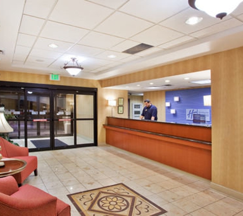 Best Western Plus - Carrollton, GA