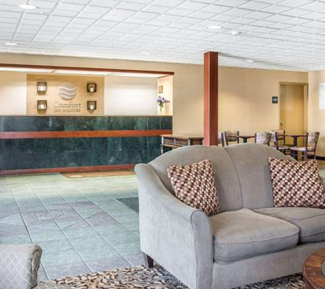 Comfort Inn & Suites Maumee - Toledo (I80-90) - Maumee, OH