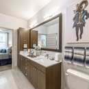 Stone Loch Apartments