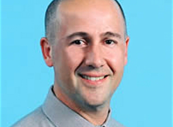 Ryan L Cooley, MD - Milwaukee, WI