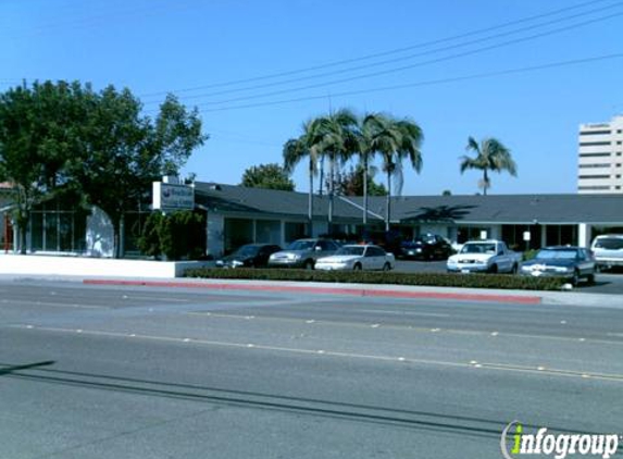Beachside Nursing Center - Huntington Beach, CA